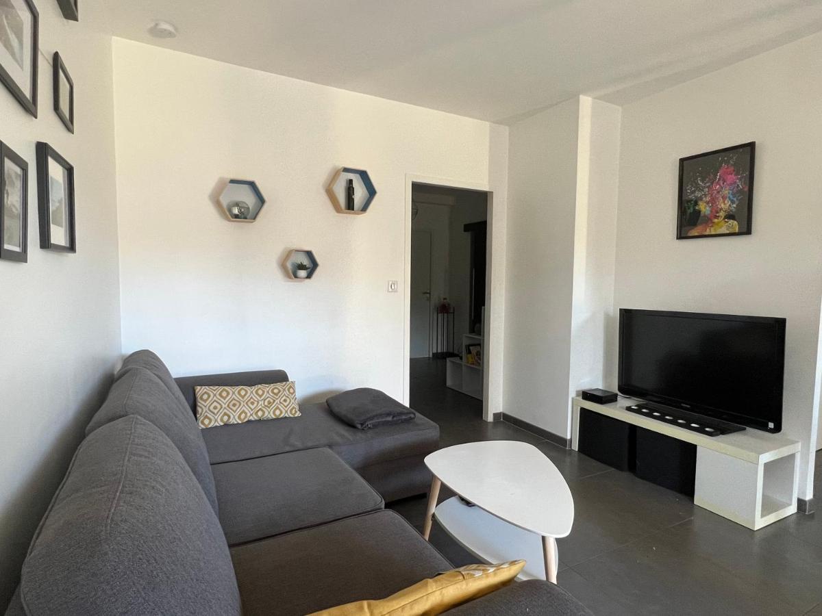 Superbe Appartement Centre Ville Nîmes Extérieur photo
